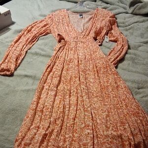 Old Navy Peach Floral Long Sleeve Dress